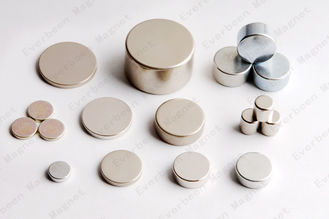 China Round N35 To N52 Permanent Neodymium Magnets Zinc / NiCKEL Coating  For Daily Life supplier