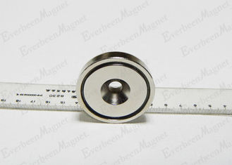 China Round Magnets With Hole In Center N42 Grade , Permanent Round Base Magnets supplier