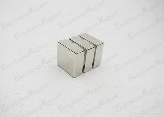 China Square N42 Cube NdFeB Permanent Magnets 40 * 40 * 15mm High Coercive Force For Auto Parts supplier