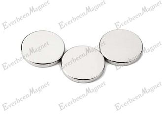 China Strong Flat Magnets For Various Sensors , Tiny Strong Magnets 80 Celsius Degree supplier