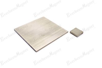 China Square Samarium Cobalt Strong Permanent Magnets , Tiny Strong Magnets For Satellite Systems supplier