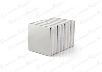 China High energy Neodymium Block Magnets 1 1 / 2 &quot; x 1 1 / 2 &quot; x 1 / 8 &quot; thickness Ni Coating supplier