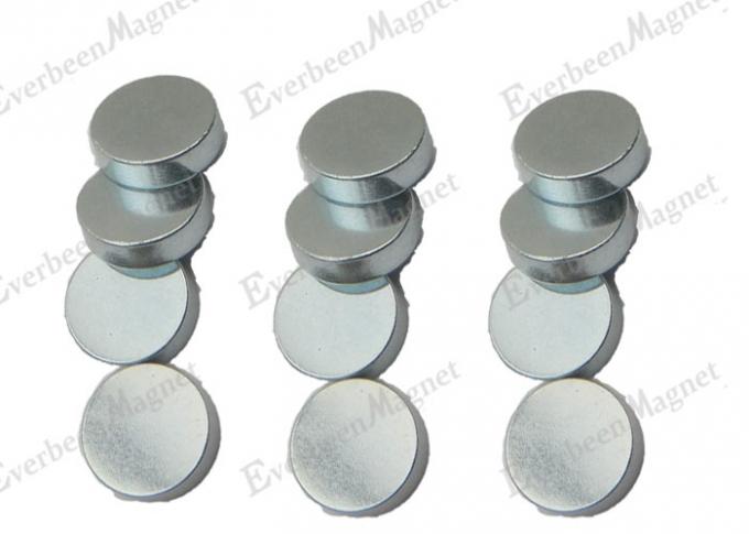 Dia 20*3mm Round Permanent Neodymium Magnets N45 Nickel Coating  For Display Wall