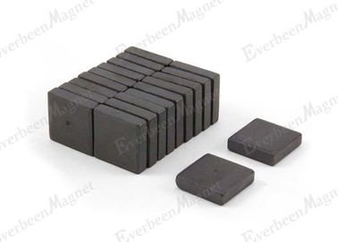 China Rectangle Ferrite Block Magnet 19 * 19 * 5 , Ferrite Ceramic Magnets For Motors distributor